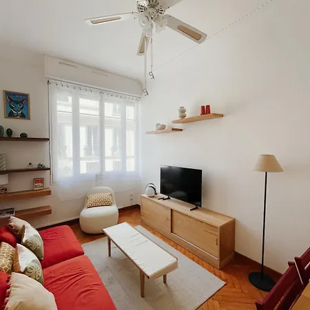 2 Chambres, Quartier Tzarevitch Apartment